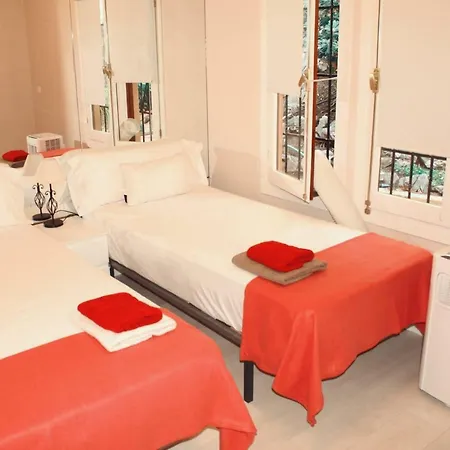 Apartment Entrepinares Malaga