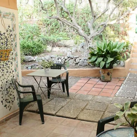 Entrepinares Apartment